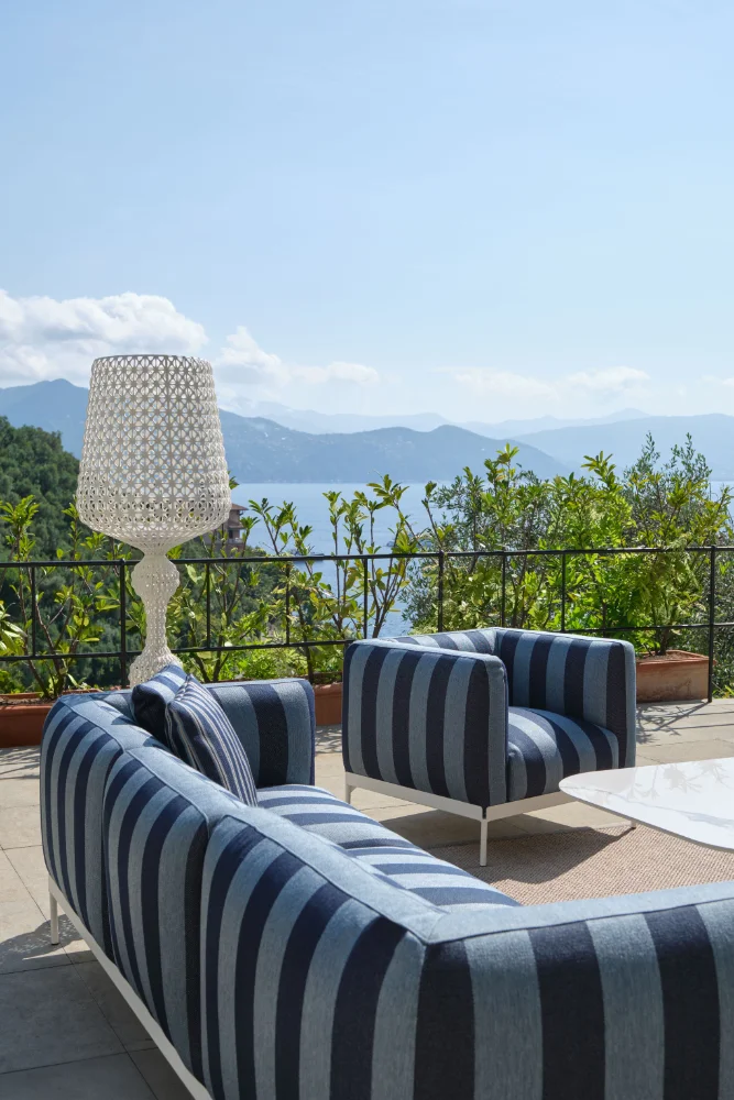 Photo set Kartell ASIA OUTDOOR 2-Seater Sofa LIGHT BLUE/BLUE KAR07283RZ 2