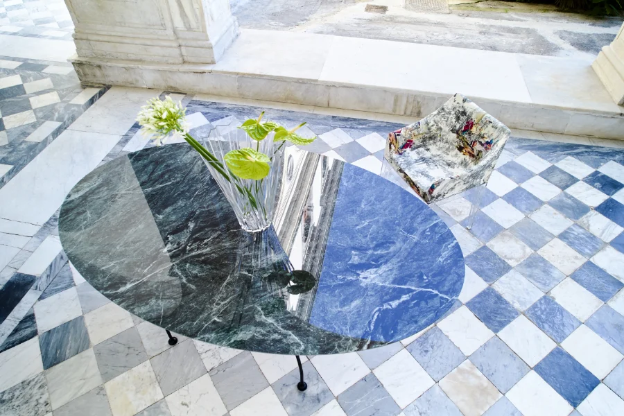 Photo set Kartell GLOSSY Marble Oval AGED BRONZE STRUCTURE: CHROME STEEL KAR04572CN 0