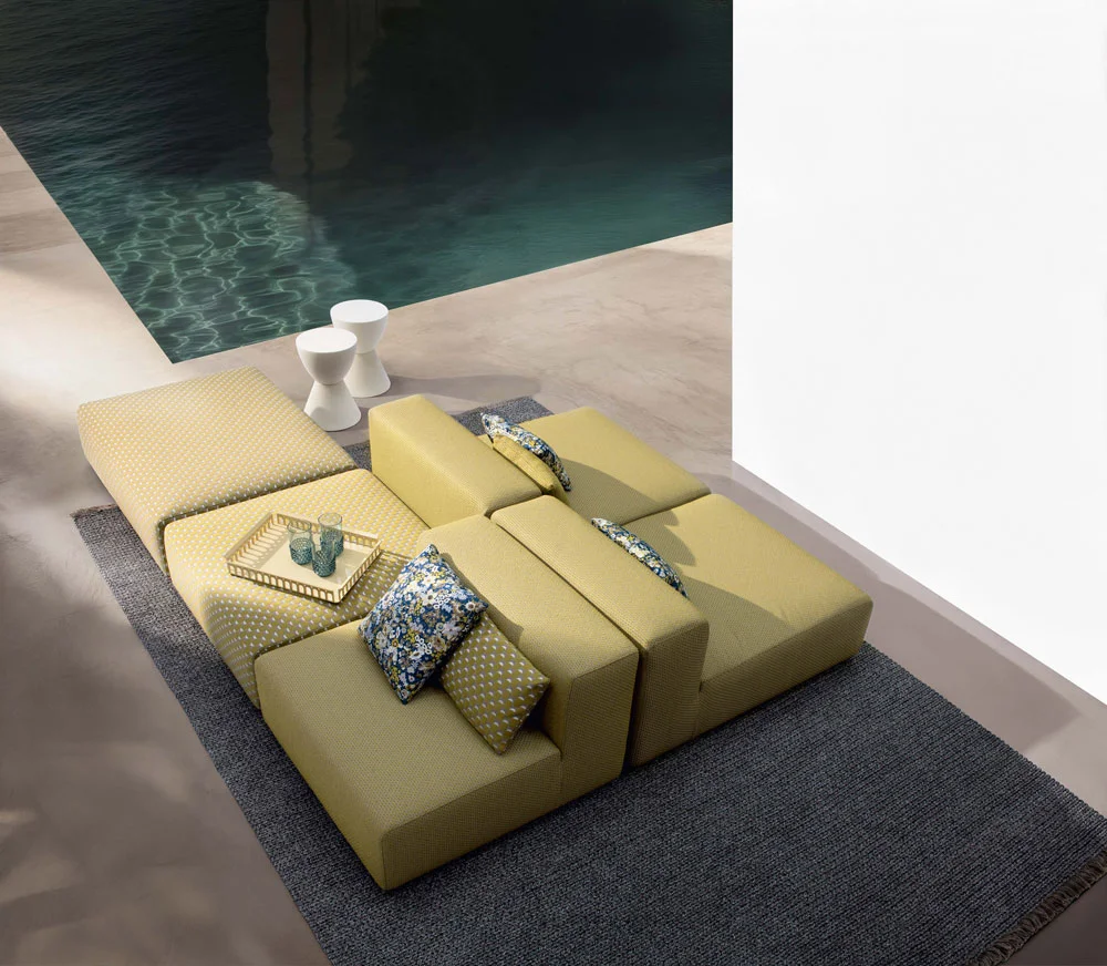 Kartell Side Tables PRINCE AHA WAX WHITE | Kartell