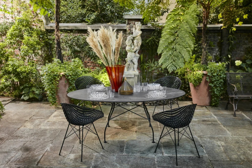 Photo set Kartell SMATRIK Outdoor (2 chairs) BLACK/BLACK KAR0583609 4
