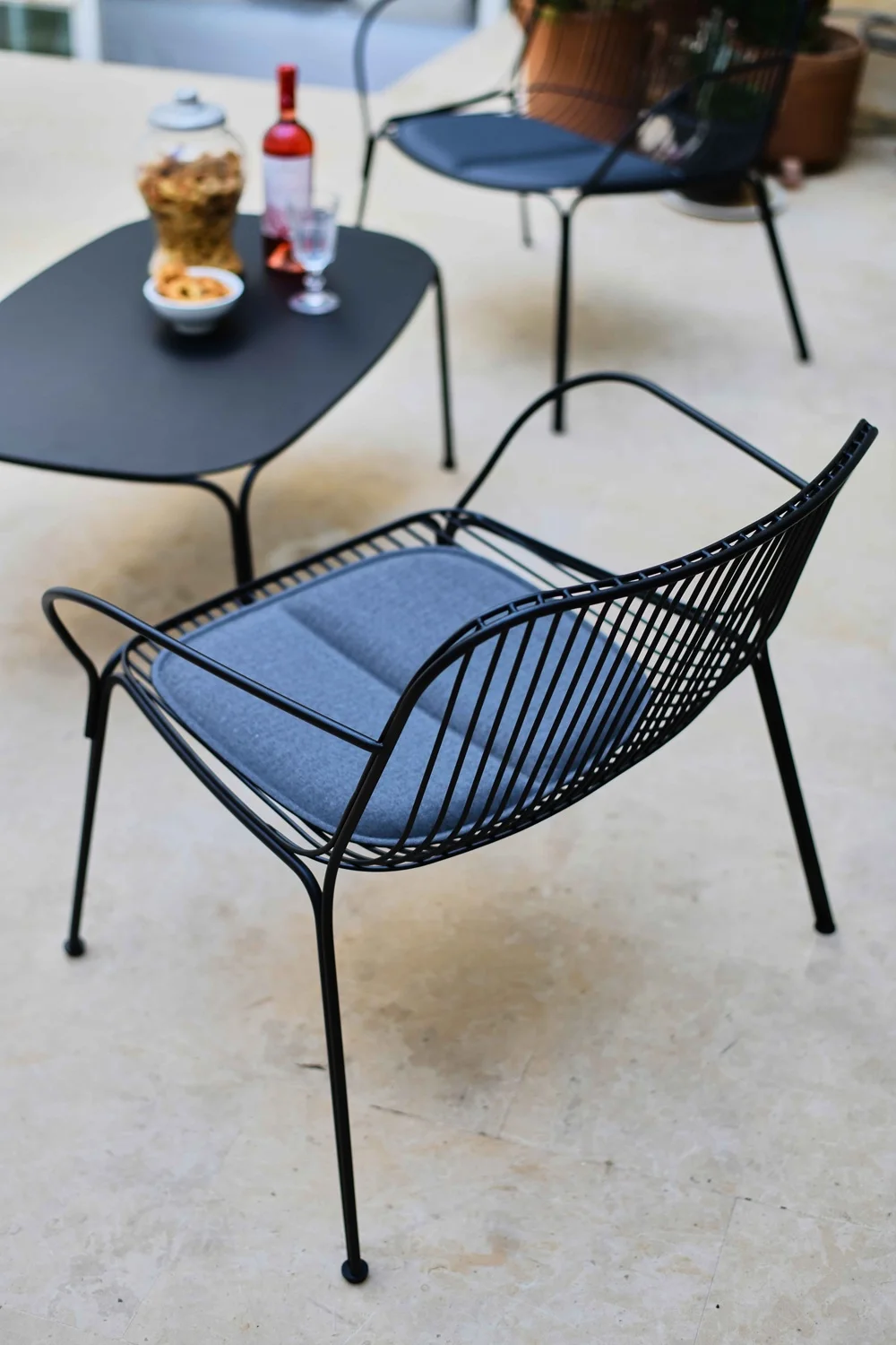 Photo set Kartell HIRAY Armchair Cushion  BRICK RED KAR06196MA 3