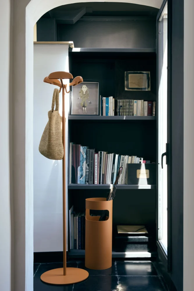 Photo set Kartell UMBRELLA STAND SILVER KAR07610SI 3